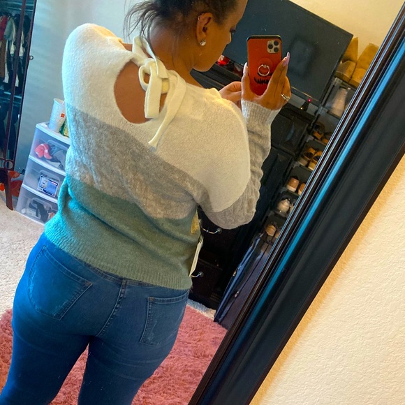 Twine & String Color Block Sweater - Picture 4 of 6